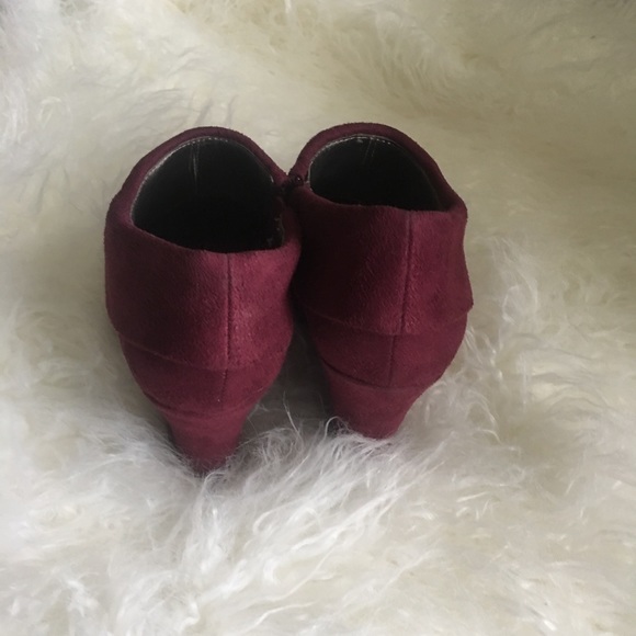 Beautiful burgundy boots - Picture 4 of 6